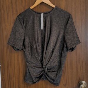 EUC Lululemon Crescent Tee